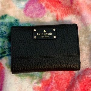 Kate Spade Bay Street Tellie Wallet
